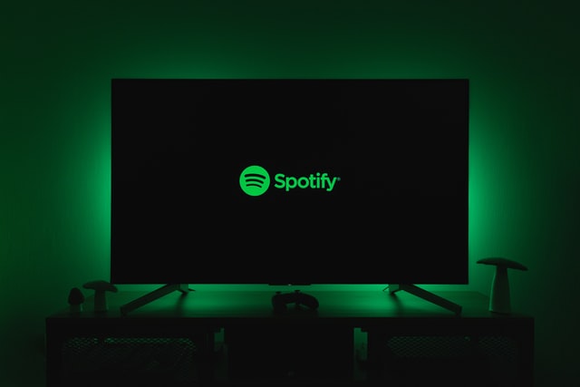 How to make money on Spotify